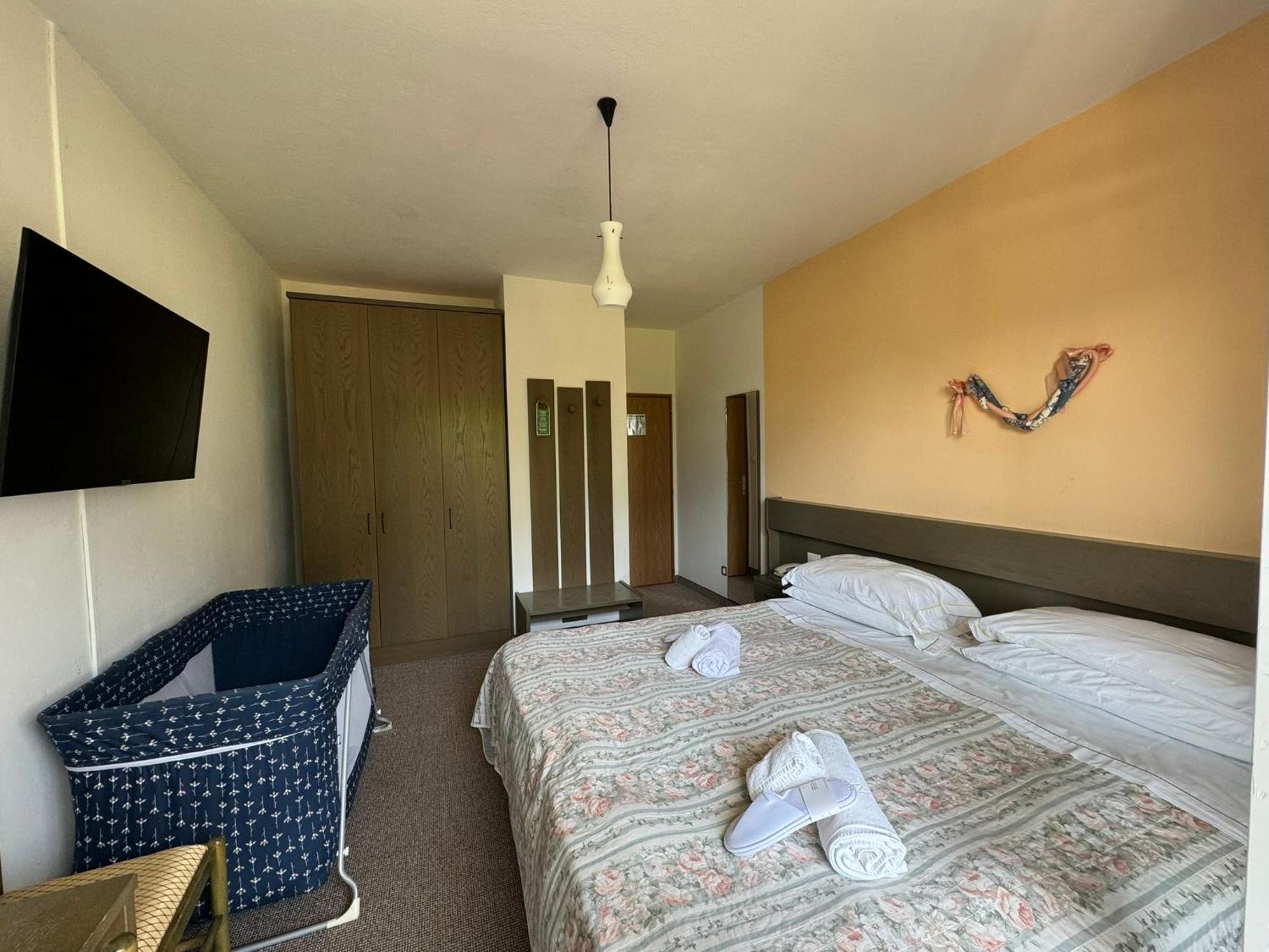 Garden Hotel Bellariva Molveno Room photo
