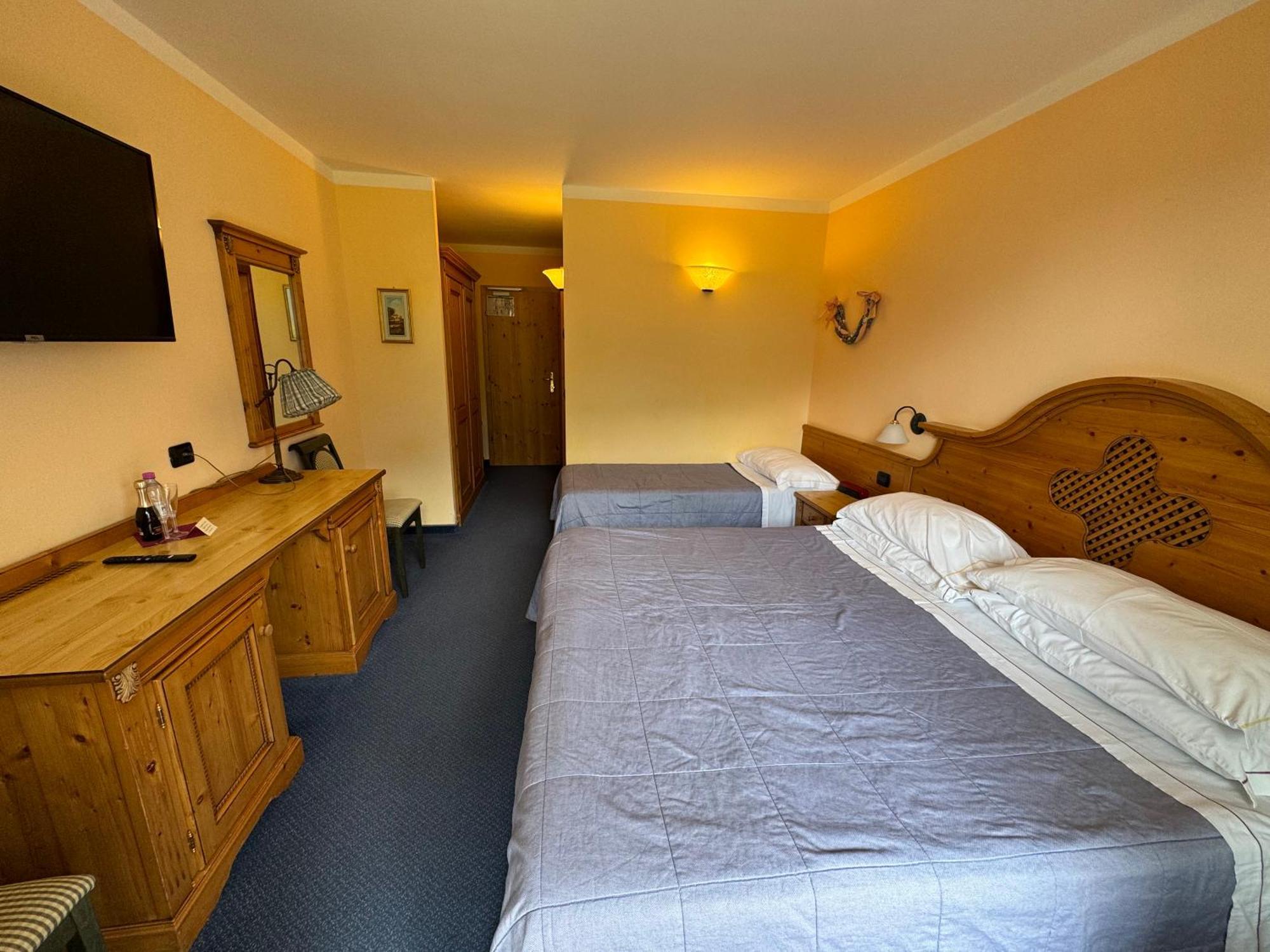Garden Hotel Bellariva Molveno Room photo