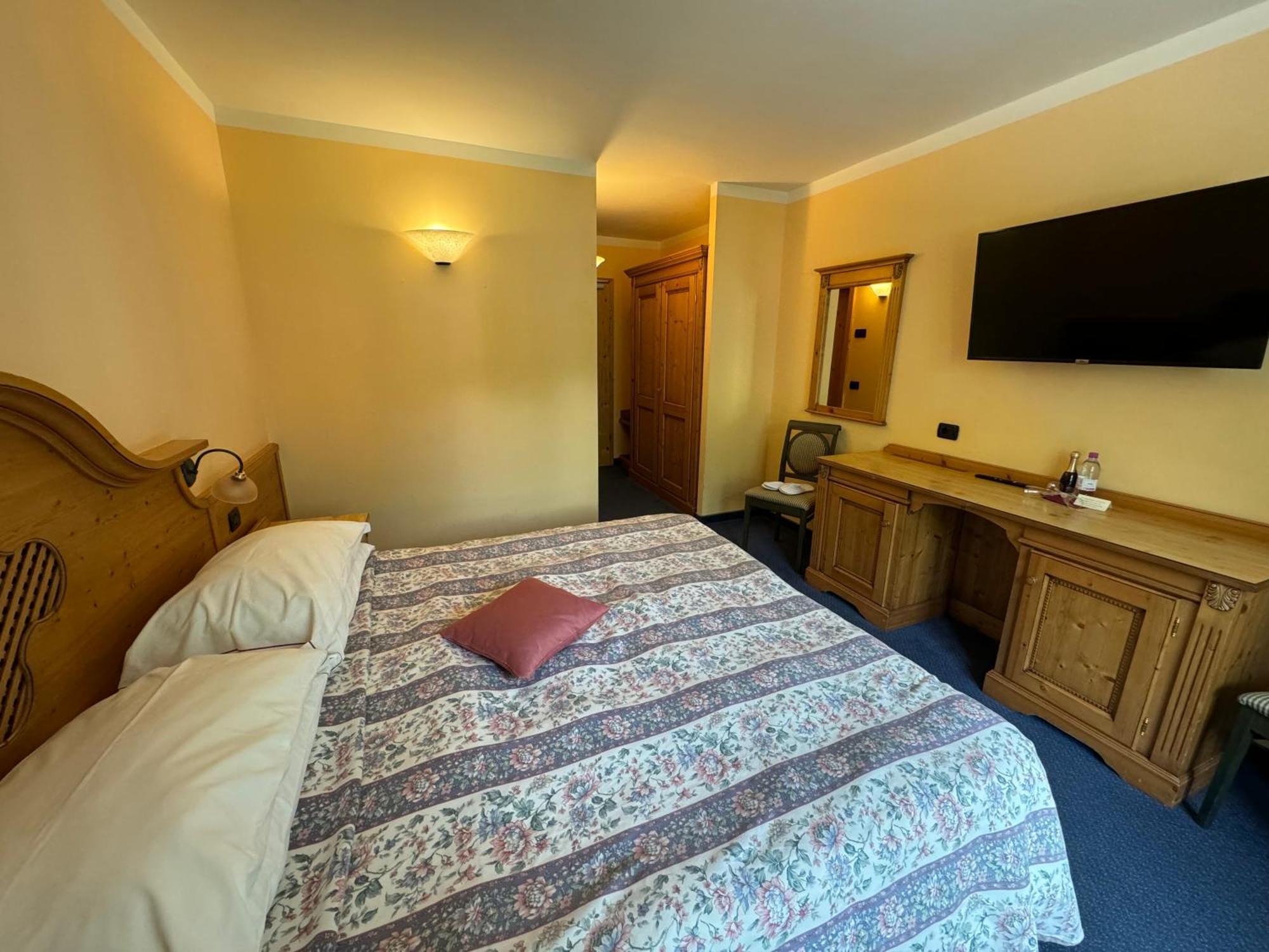 Garden Hotel Bellariva Molveno Room photo