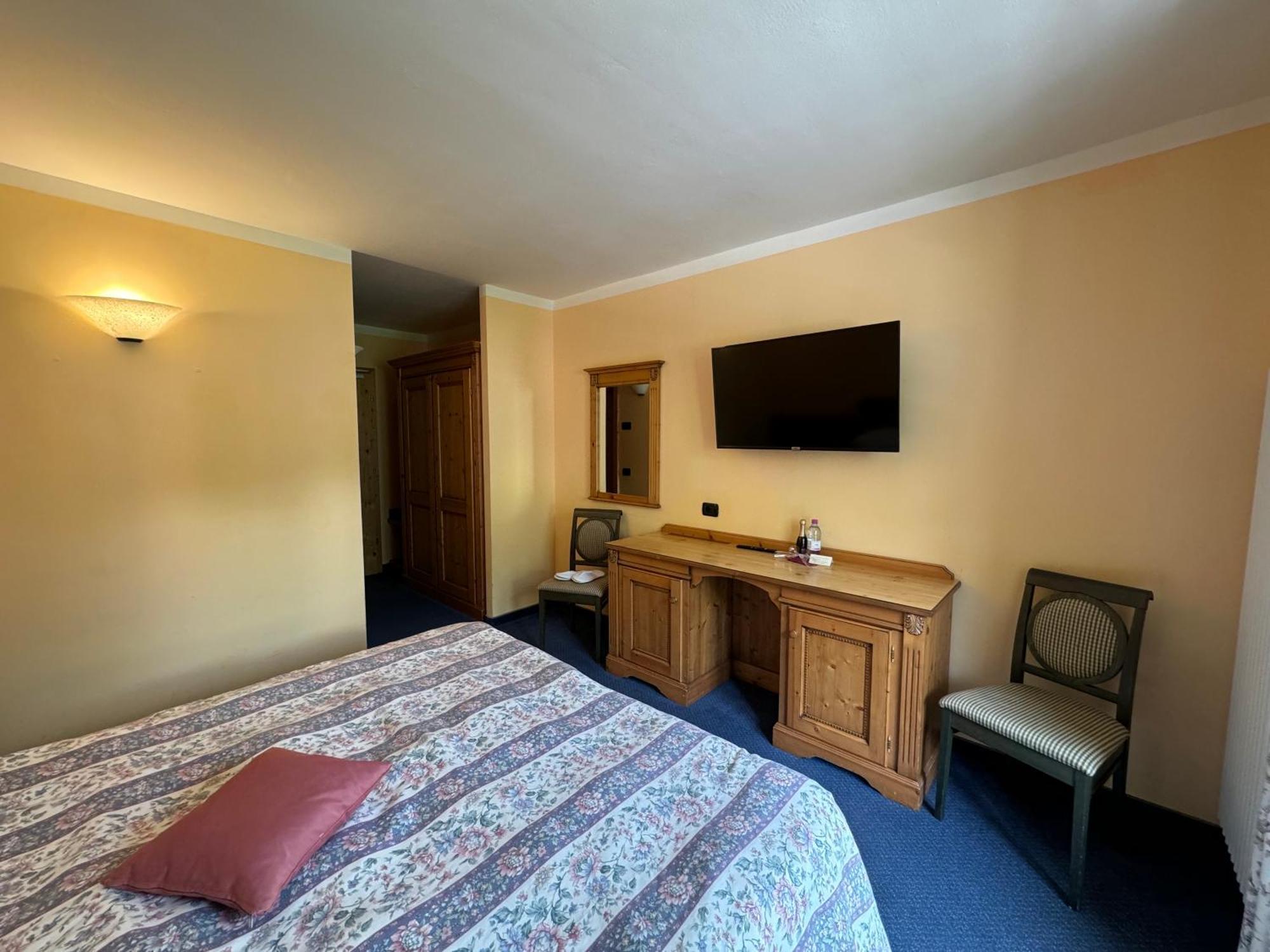 Garden Hotel Bellariva Molveno Room photo